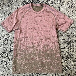 Lululemon Men's Swiftly Tee size XS